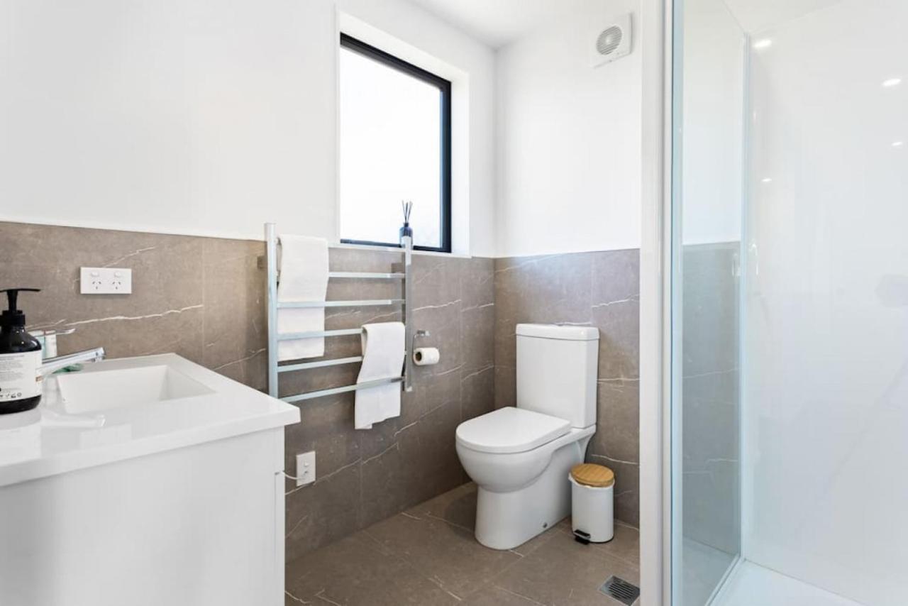 Stunning New 2Br Luxury In Pukekohe - Wifi Netflix Villa Buitenkant foto