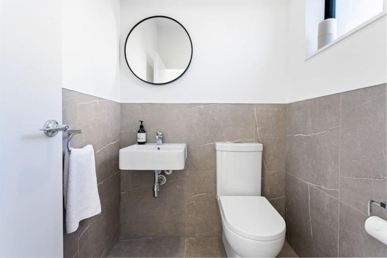 Stunning New 2Br Luxury In Pukekohe - Wifi Netflix Villa Buitenkant foto