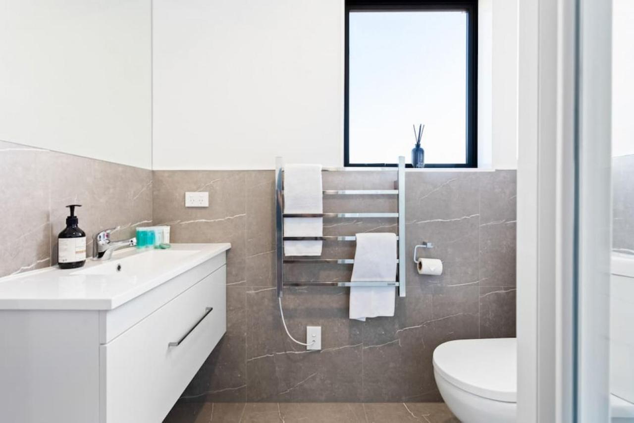 Stunning New 2Br Luxury In Pukekohe - Wifi Netflix Villa Buitenkant foto