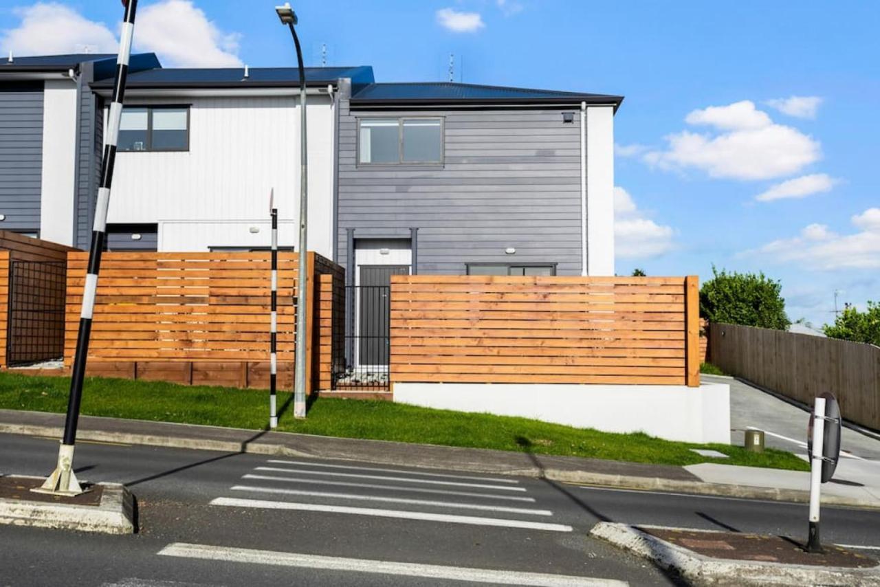 Stunning New 2Br Luxury In Pukekohe - Wifi Netflix Villa Buitenkant foto